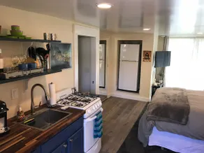 East Bay Studio Oasis - Rest, Relax, Or See It All - Image 5