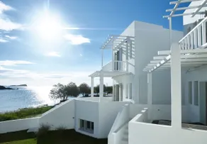 White SeaSide Villa II - Image 4