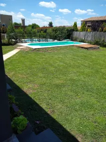 Spacious house in a gated community - Image 3