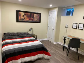 Charming and cozy suite downtown Whitby - Image 4