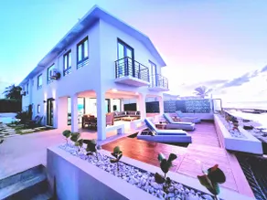 Oceanfront 4BR w/ Private Pool + Beach Access - Image 2