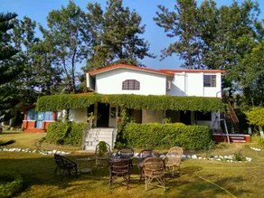 5 rooms heritage bungalow in the midst of forest - Image 5