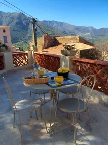 House for 5, Large Terrace, A/C, Wifi, Parking - Image 4