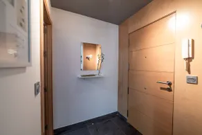 Apartment with parking, 15 minutes to the center - Image 4