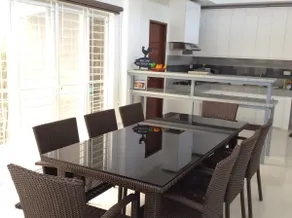 Pegs' Cozy Beach House - Image 2