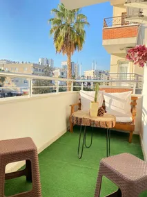 Your house in a magnificent location within walking distance to the beach. - Image 3