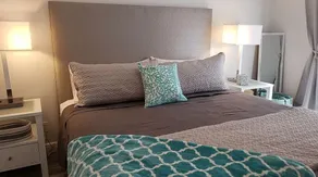 Beautiful & Cozy 2 BR/2 BA Condo - Image 4