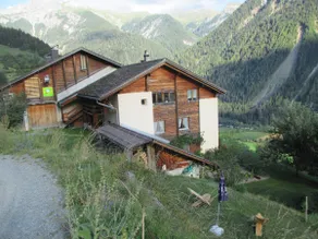 Accommodation overlooking the Lower Engadine mountains - Image 3