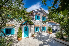 Beautiful 200-year old stone house, Rijeka 2020. - Image 2