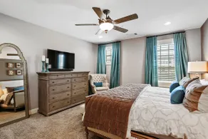 Luxurious Townhouse across from Legacy West - Image 3