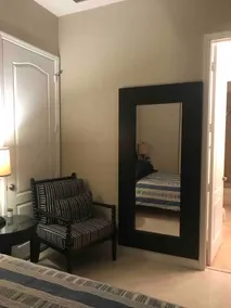 Cozy Suite -Exterior Entrance, SelfCheckin - Image 5