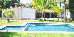 Villa Ajiic by Amaca Rentals - Image 3