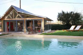 Cottage & heated pool all year round and private - Image 5