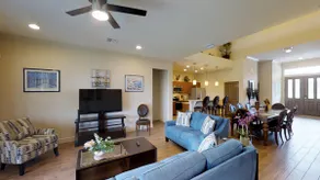 6 Bed, 4 Bath perfect for group or large family - Image 4