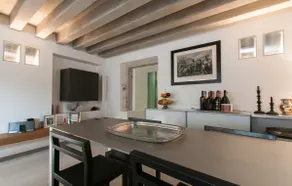 Palazzo Smith Valmarana - Image 3