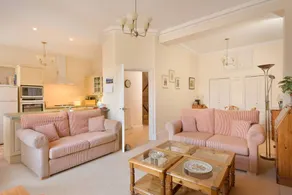 Town house overlooking the Old Course | Sleeps 8 - Image 3