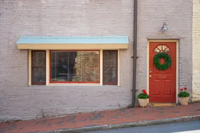 Downtown Lynchburg Studio 114 & Parking Spot - Image 4