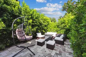 The LA Dream: 3bd home with Jacuzzi - Image 3