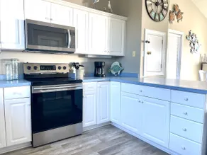 Townhome in Emerald Isle w/ Golf Car - Image 5