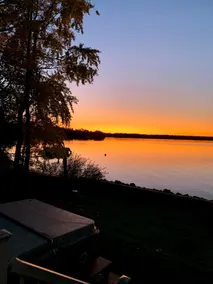 Panoramic view on the Mississippi Lake - Image 5