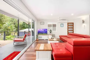 Villa Beachside - On the beach, Air- conditioned and Pet Friendly - Image 3