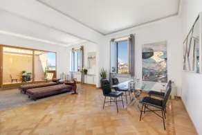 Top Floor Terrace Apartment - Image 3