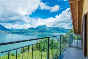 Apartment with Views to Die For! - Image 3
