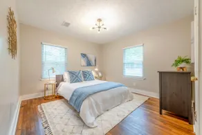 Charming entire house only 5 miles from Truist Park. - Image 4