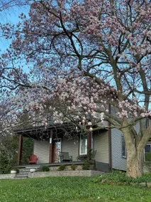 Cozy 4 bedroom close to wineries and great hiking. - Image 2