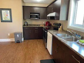 Clean, comfortable home to yourself! - Left unit - Image 5
