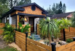 Cozy AF Jungle-House Hideaway - Image 3