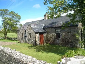 The Old Schoolhouse on the Shannon Estuary - Image 2