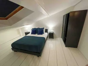 Luxury Atypical Apartment - Image 4