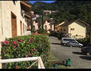 House with stunning views near the market - Image 3