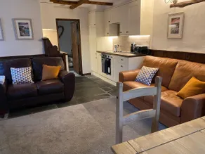 Cosy Cornish Cottage Retreat with Parking - Image 3