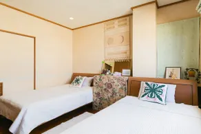 Located in central Okinawa, with convenient access to highways, shops, and restaurants! - Image 5