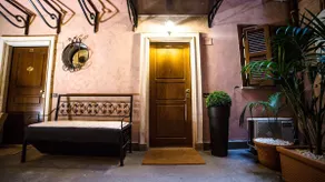 Navona Suite - Image 4