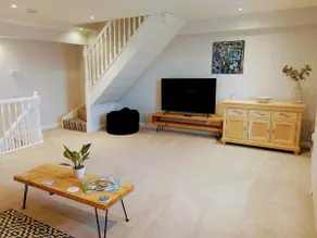 Beautiful two bedroom retreat on the edge of the Cotswolds - Image 4