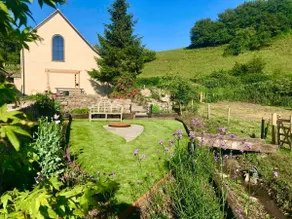 Wye Valley Escape. Romantic Loft on 40 Acre Estate - Image 5