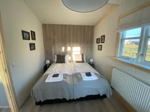 Habitación privada apta para niños con jardín | Vistas al jardín - Image 2