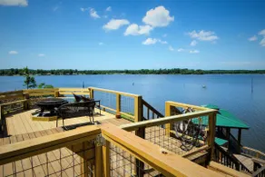 Bay Dreamer Custom Lakefront House, Boathouse and Ramp on Toledo Bend Lake - Image 3