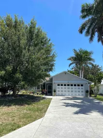 Private Pool Home near 5th Ave, Old Naples & Beach - Image 3