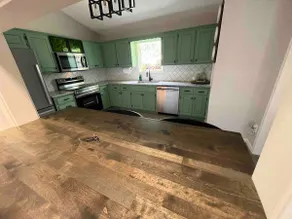 Newly remodeled quiet duplex! - Image 5