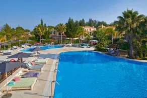 4 bedroom Villa in Quinta do Lago with pools and Kids Club - Image 5