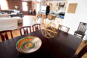 Huge Prvt Suite in Massive Loft in Lt-Italy/SoHo - Image 3