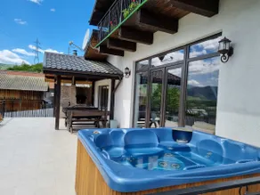 Casa Yla offers comfort, space and views. - Image 2