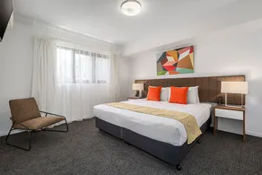 Stunning Executive Two Bedroom Apartment - Image 2