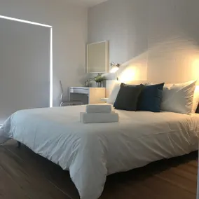 Sunrise Creek Sea View Apartment - Image 2