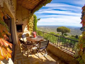 Cezaire apartment, 3 bedrooms, 2 balconies - Image 2