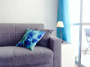 APPARTEMENT BIJOU LUMINEUX AVEC FRONT DE MER ET PISCINE - Image 3